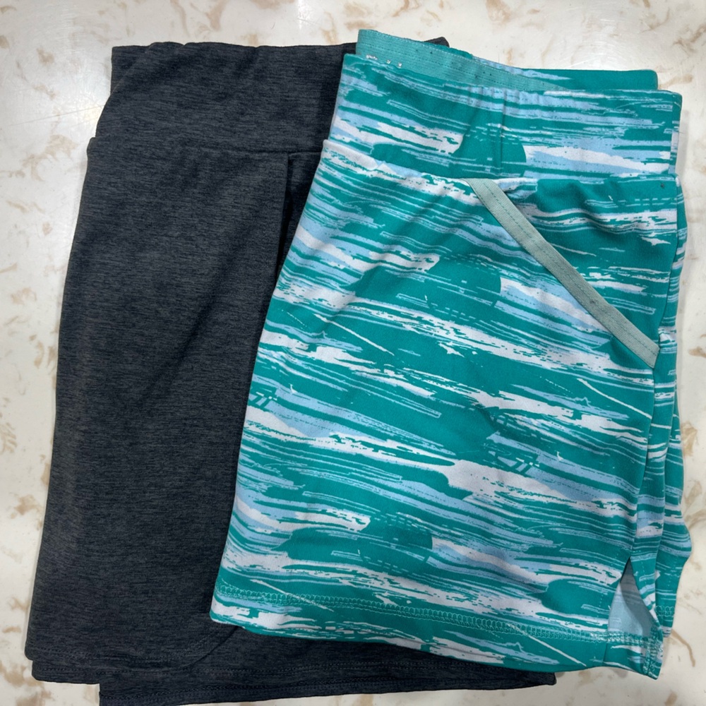 SET OF 2 Soybu women’s skorts Medium GUC